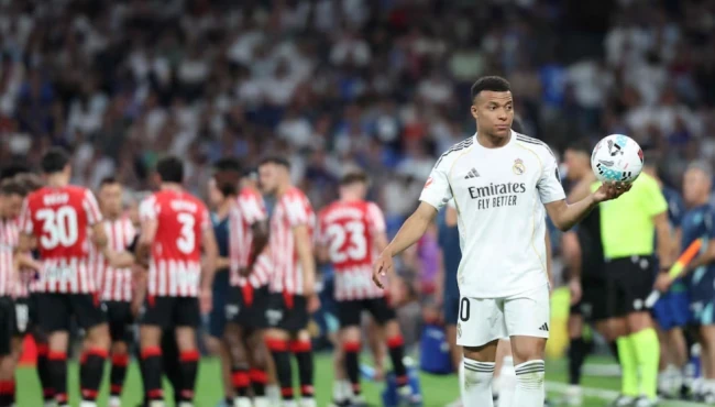Khả năng ghi bàn của Mbappe không đi liền với danh hiệu tập thể.