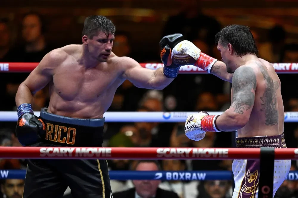 Oleksandr Usyk v Rico Verhoeven: Glory in Giza