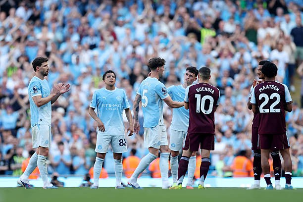 Man City thất thủ ngay tại Etihad. 