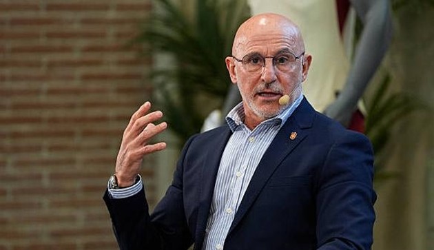 Luis de la Fuente thừa nhận Tây Ban Nha là ứng cử viên vô địch World Cup 2026.