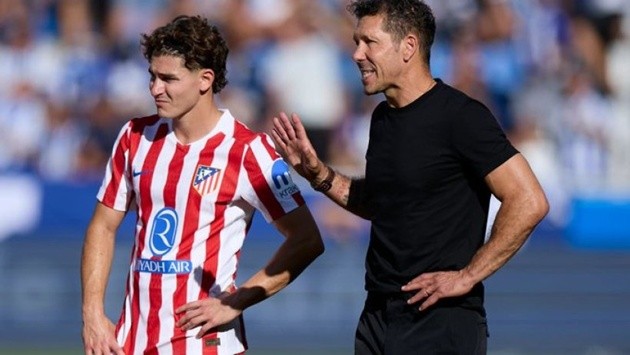 Mối quan hệ giữa Alvarez và Simeone vẫn tốt đẹp.