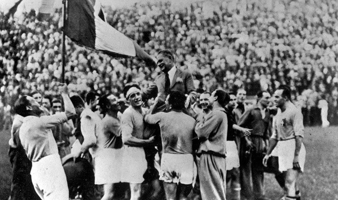 Tuyển Italy vô địch World Cup năm 1934.