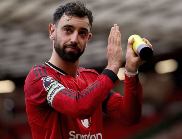 Bruno đã từng rất gần đến viễn cảnh khoác áo Tottenham.