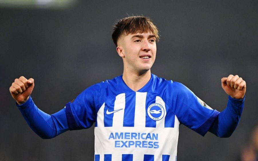  Jack Hinshelwood là cầu thủ đầy tiềm năng.