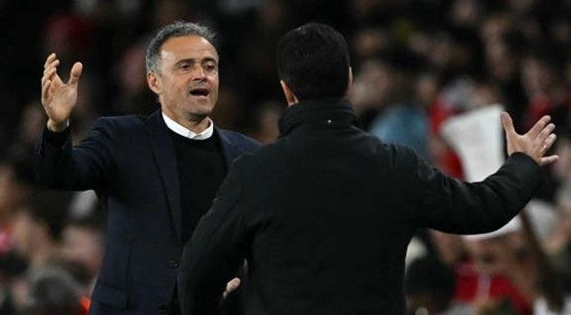 Luis Enrique và Mikel Arteta đang chuẩn bị cho trận chung kết Champions League.