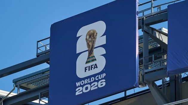 FIFA tiến hành điều tra vụ giá vé bị đôn lên cao.
