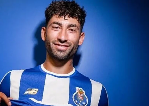 Alan Varela được Man Utd và Liverpool quan tâm.