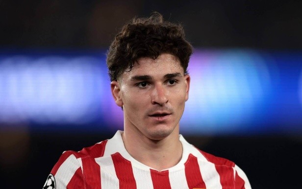 Alvarez hiện đang là mục tiêu được Barca ưu tiên.