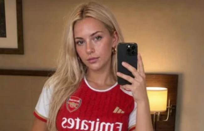 Scarlett Parker là sản phẩm của AI.