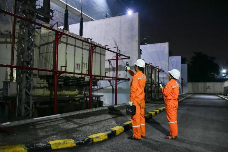 Theo EVNHANOI, các trường hợp mất điện vừa qua không nằm trong kế hoạch cắt điện định kỳ mà là biện pháp kỹ thuật phát sinh nhằm đảm bảo an toàn cho hệ thống điện.