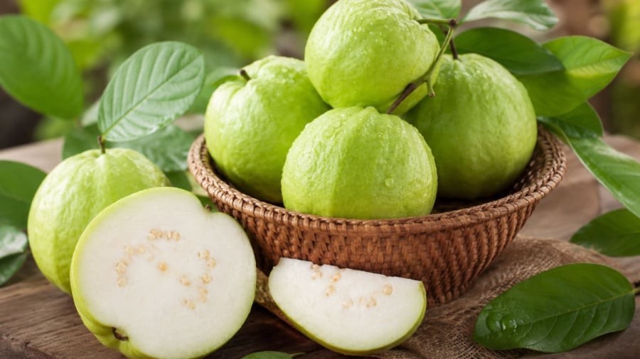Ăn ổi có nhiều dinh dưỡng