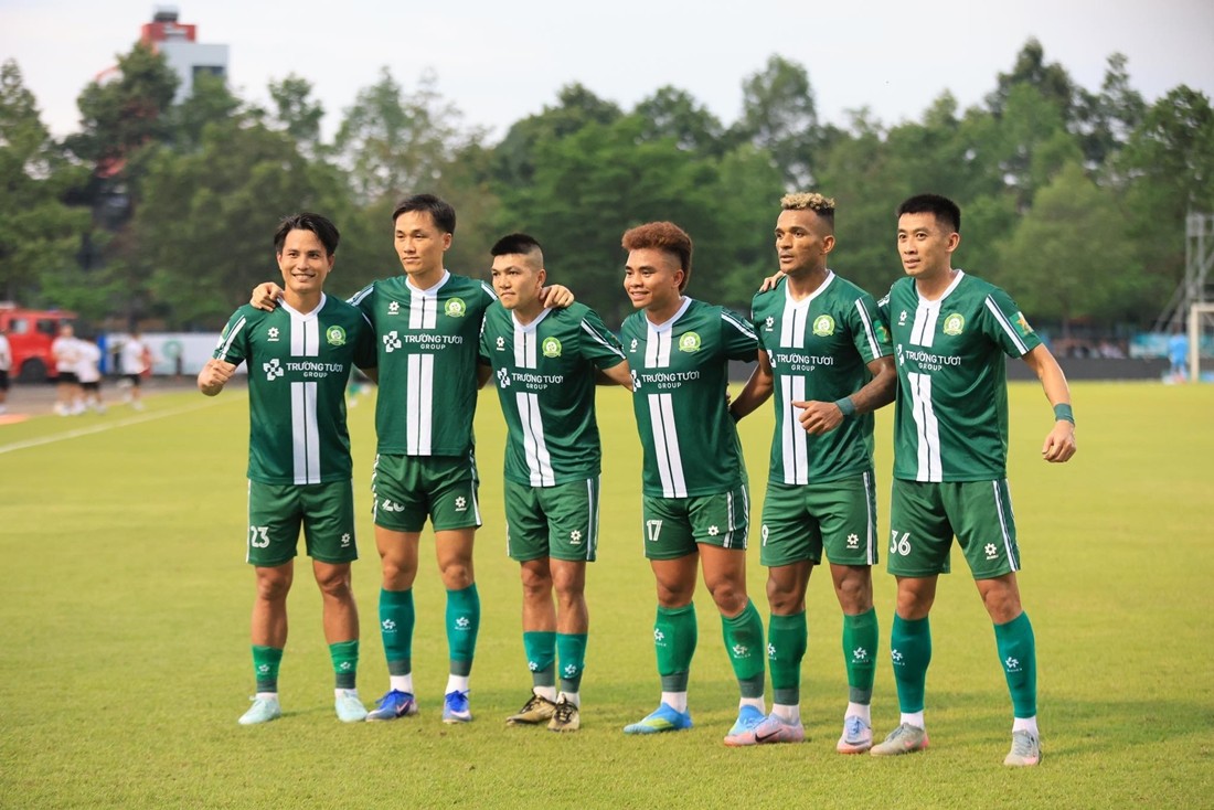 Đồng Nai đè bẹp Long An để vô địch giải hạng Nhất Quốc gia 2025/26. Ảnh: Trường Tươi Đồng Nai.