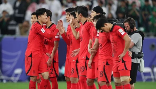  Son Heung-min vẫn là đầu tàu của Hàn Quốc.