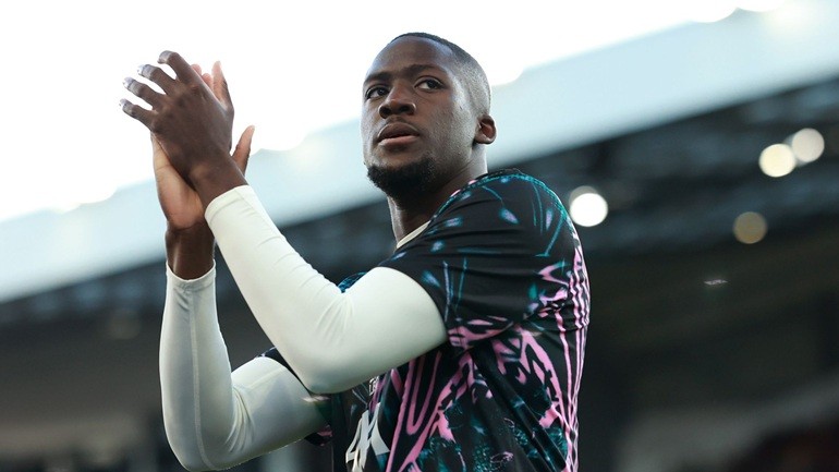 Konate sẽ rời Liverpool cuối tháng này.