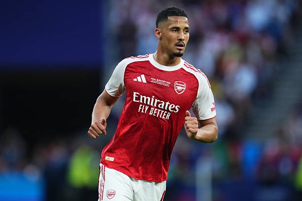 William Saliba bị nghi ngờ dính chấn thương trước thềm World Cup 2026.