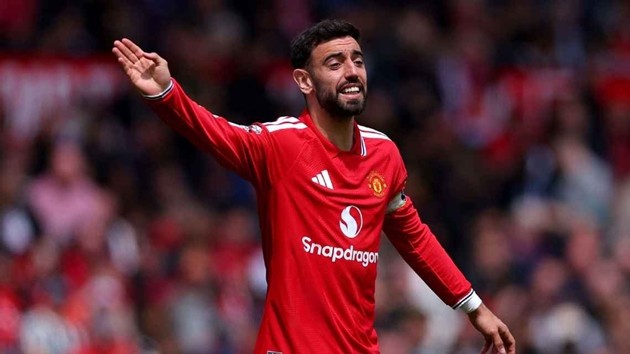 Bruno Fernandes muốn giành nhiều danh hiệu hơn cùng Man United.