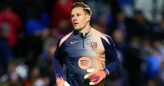 Ter Stegen không còn chỗ đứng ở Barca.