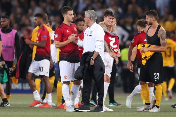 Mourinho là người đưa Dalot đến Man Utd. 