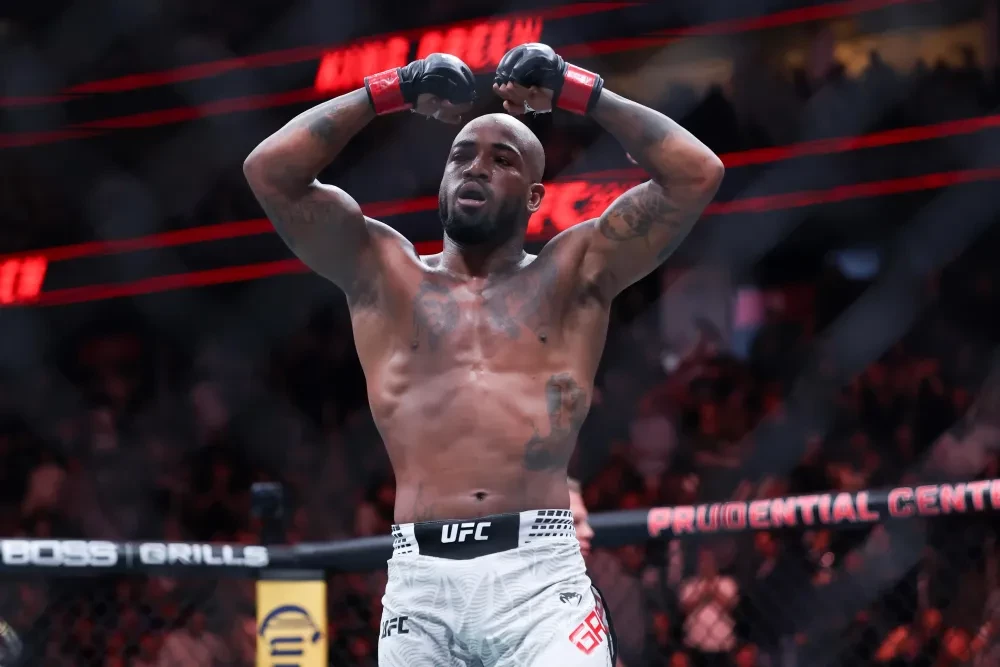 King Green chiến thắng tại UFC 328