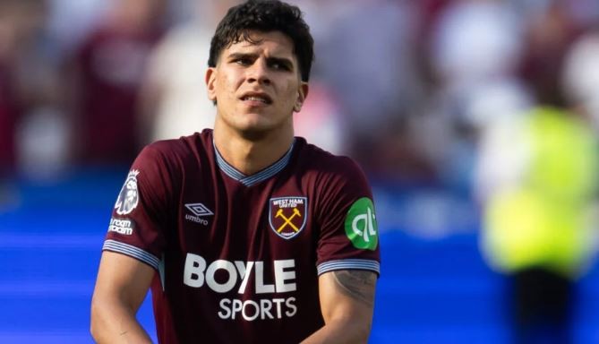 Fernandes là báu vật của West Ham.