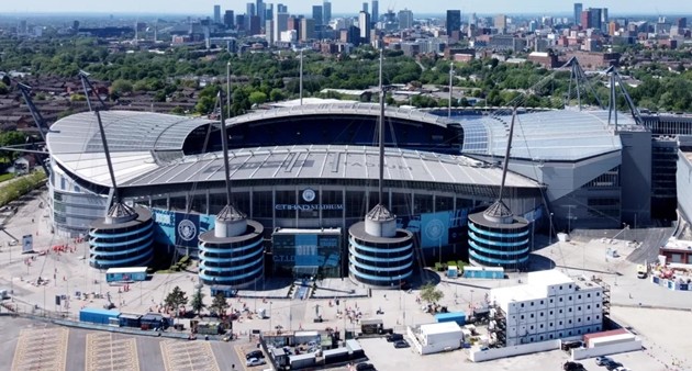 Manchester City lên kế hoạch nâng cấp sân Etihad.