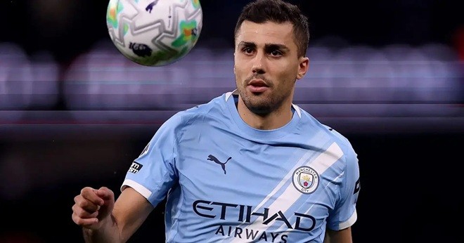 Rodri khả năng sẽ gia hạn với Man City.