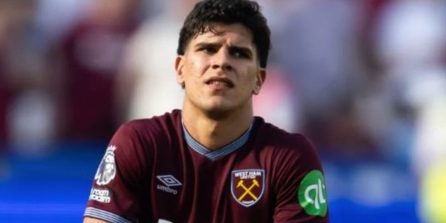 Fernandes là báu vật của West Ham.