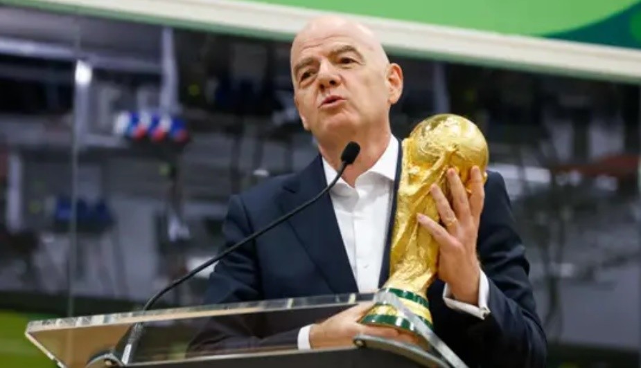 FIFA đã phải thay đổi quyết định gây tranh cãi của mình.