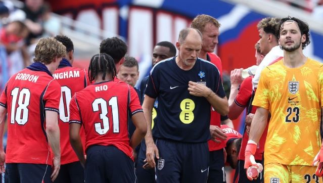 Tuchel đã chọn được đội hình tốt nhất cho Tam sư?