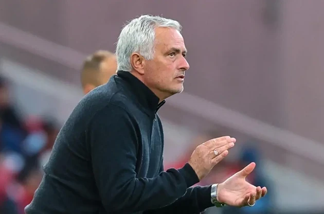 HLV Mourinho sẽ trở lại dẫn dắt Real nếu chủ tịch Perez tái đắc cử.