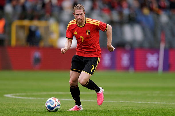 De Bruyne vẫn là hạt nhân trong lối chơi của Bỉ.