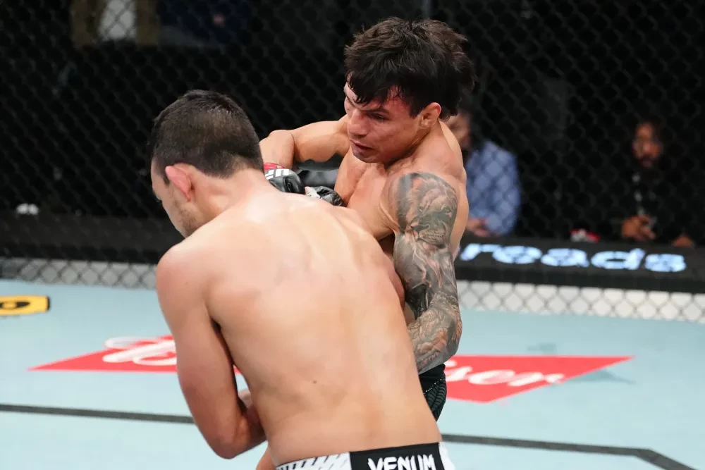 Alessandro Costa thi đấu tại UFC Fight Night