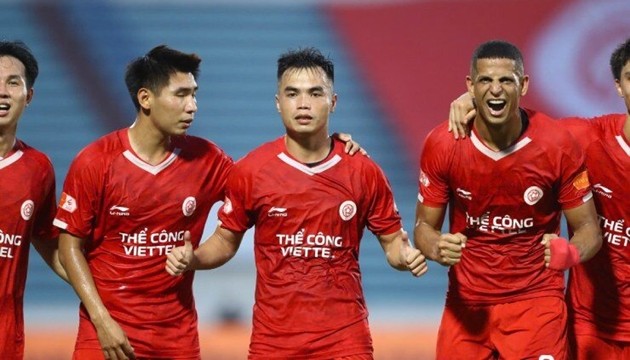 Hoàng Minh ghi bàn thắng duy nhất.