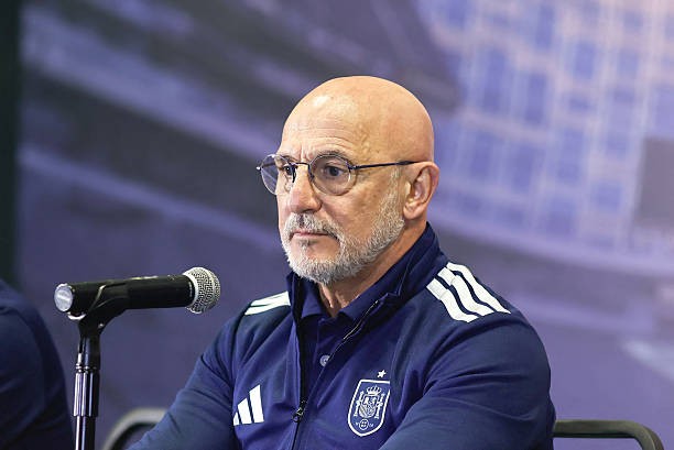 Luis de la Fuente lên tiếng bảo vệ Gavi.