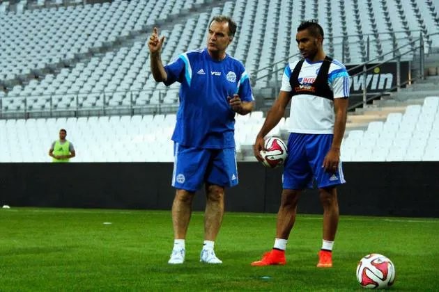 HLV Bielsa tạo ra ảnh hưởng không nhỏ đến sự nghiệp Payet.