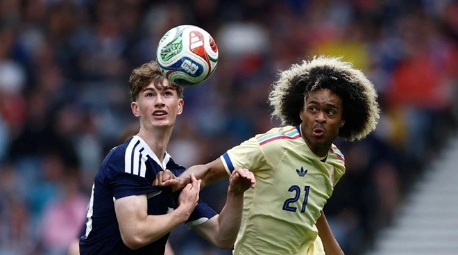 Tahith Chong là cái tên nổi tiếng nhất của tuyển Curacao.