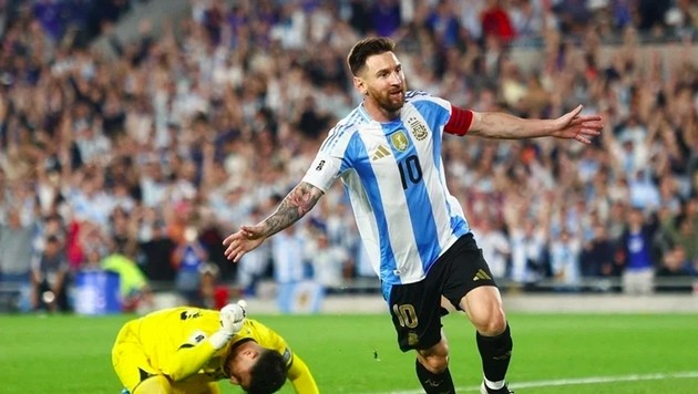 Messi vẫn là điểm tựa tinh thần cho hành trình săn vàng World Cup của Argentina.