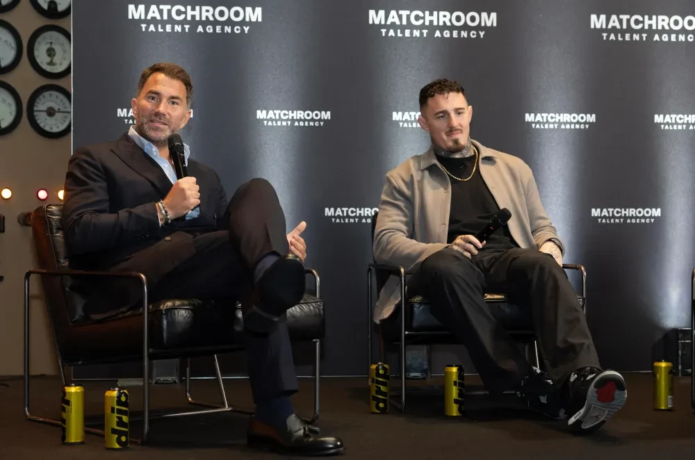 Eddie Hearn tại buổi họp báo Matchroom Talent Agency