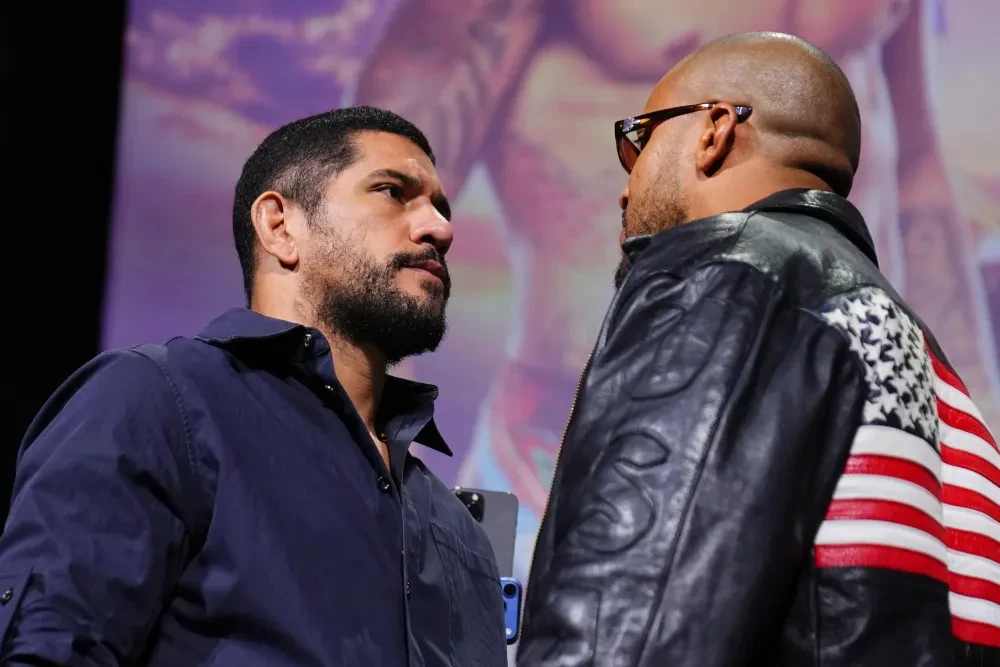 Alex Pereira và Ciryl Gane đối mặt tại sự kiện UFC Freedom 250