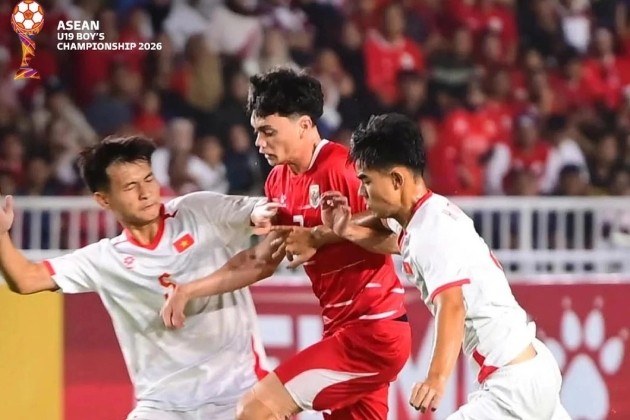 U19 Việt Nam (áo trắng) dừng bước ở vòng bảng U19 Đông Nam Á năm nay.