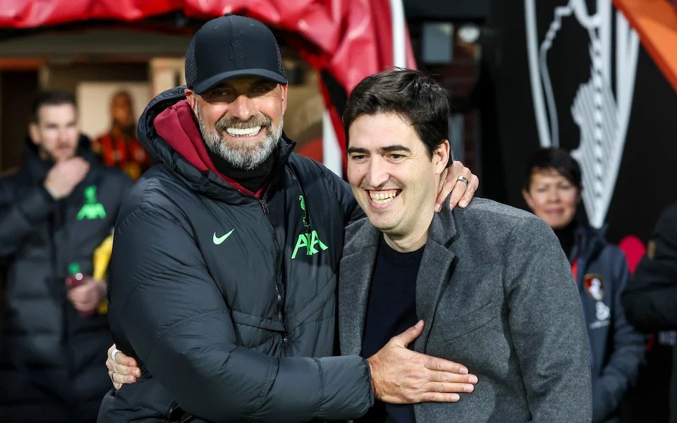 Iraola được nhìn nhận có lối chơi giống Klopp.