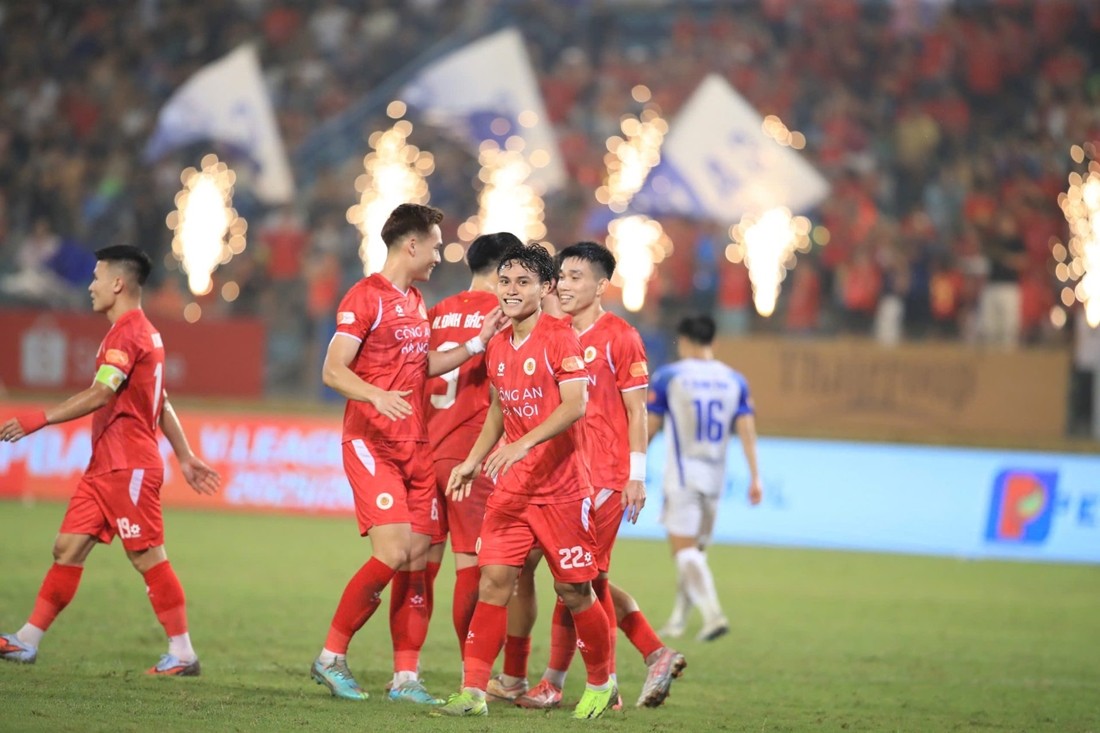 Công An Hà Nội sẽ có chuyến làm khách khó khăn trước Adelaide United. Ảnh: VFF.