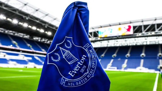 Everton phải bồi thường gần 40 triệu bảng sau vụ kiện với Burnley.