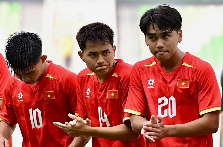 U19 Việt Nam bị loại cay đắng.