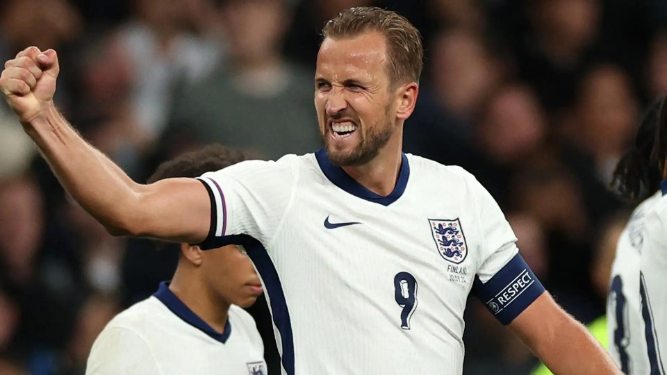 Phong độ hủy diệt của Kane mở ra giấc mơ World Cup.