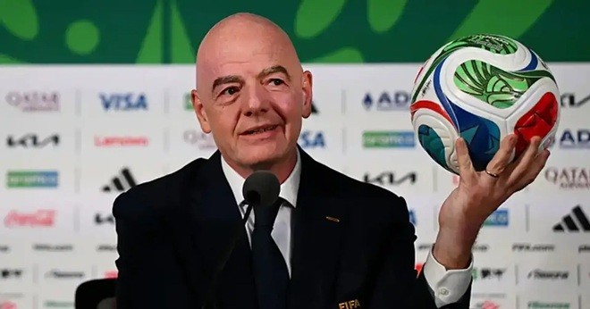  Infantino vững tin vào những quyết định đổi mới của FIFA.