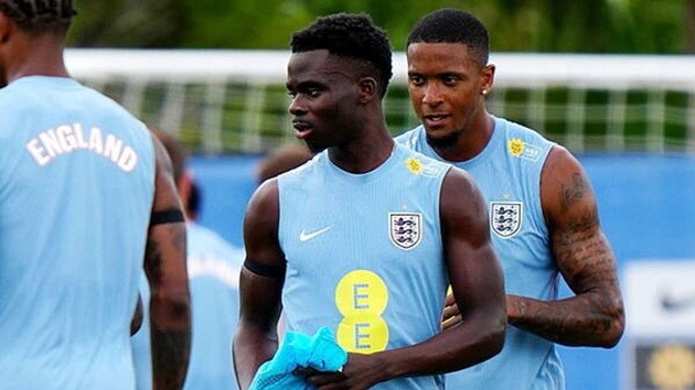 Saka khó có đủ thể lực đá liên tục tại World Cup.