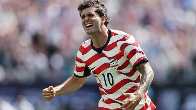 Pulisic là ngôi sao sáng của Mỹ.