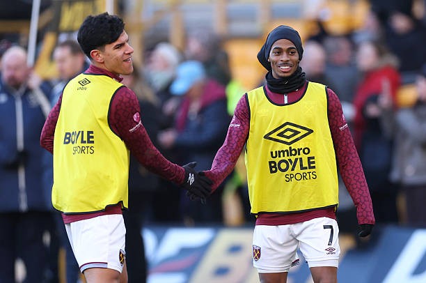PSG nhắm đến bộ đôi trụ cột của West Ham.
