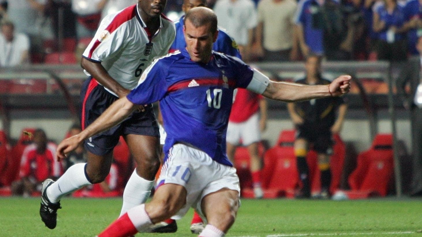 Zidane thắp lại hy vọng cho tuyển Pháp.